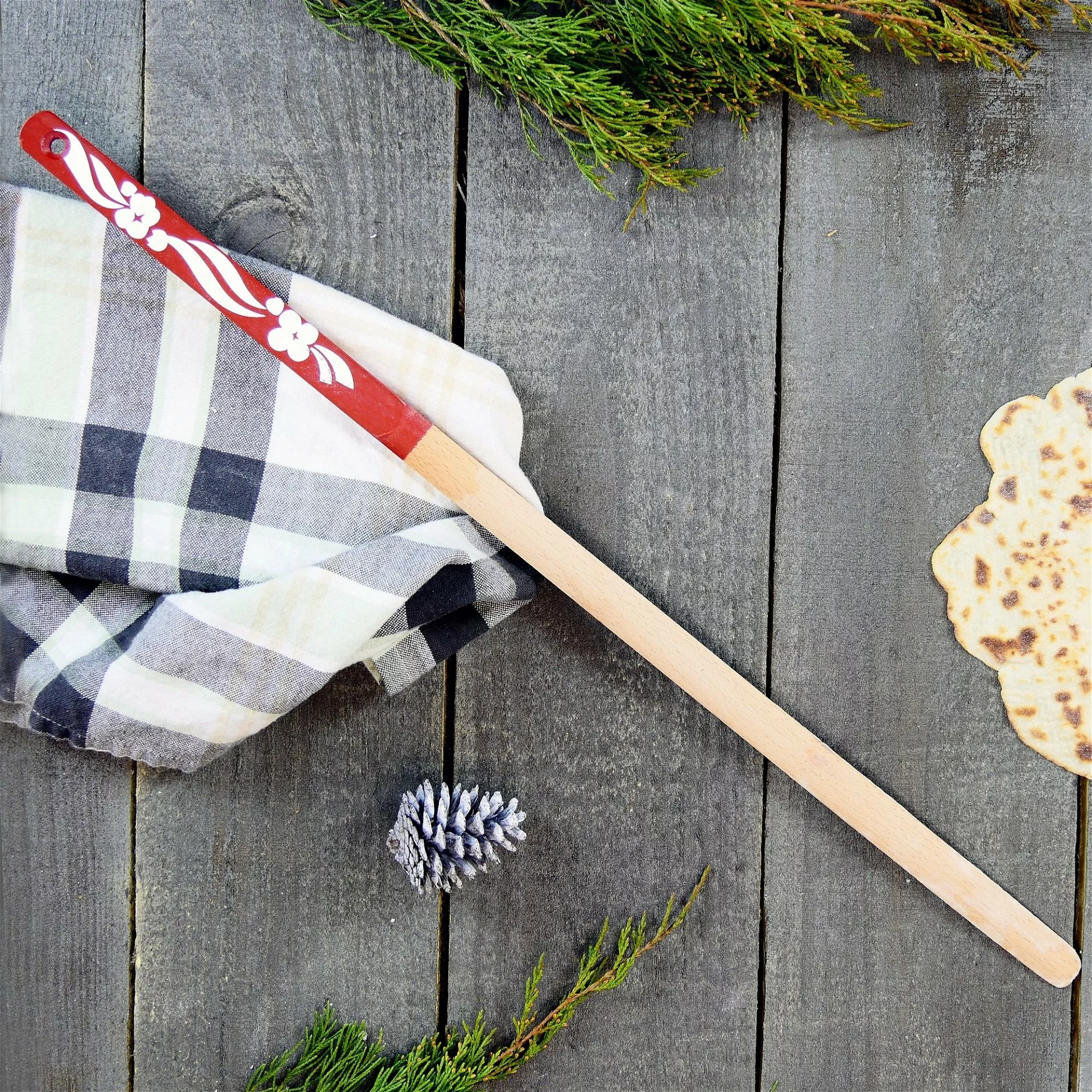 Bethany Housewares Aluminum Lefse Griddle + Starter Kit 8 Bethany Housewares Aluminum Lefse Griddle + Starter Kit - Image 6