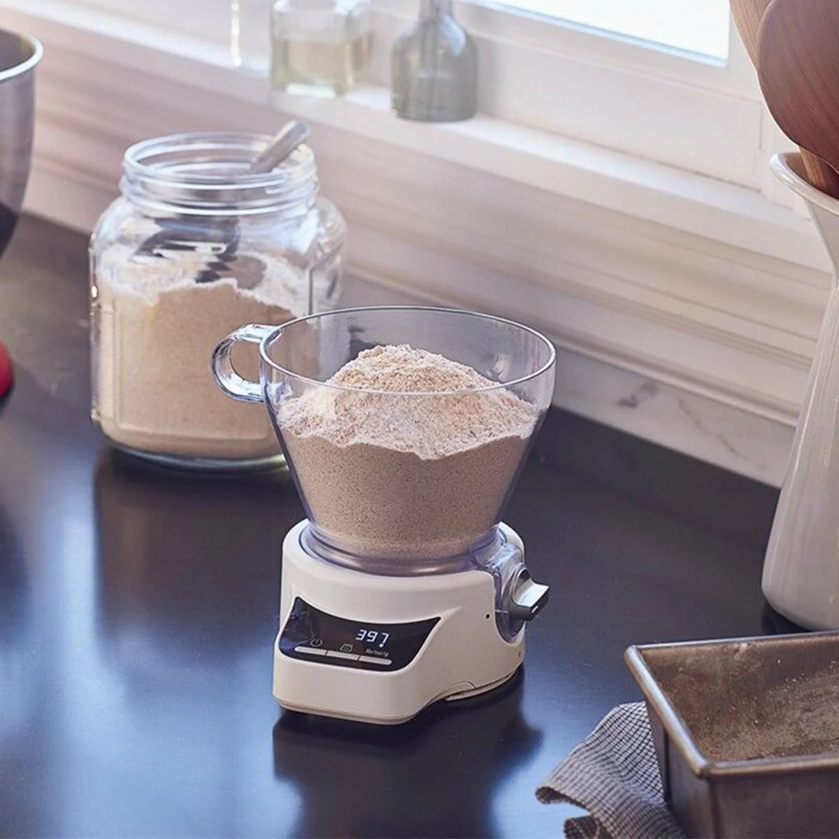 KitchenAid 5-Quart Artisan Tilt-Head Stand Mixer | Contour Silver + Ultimate Baker's Bundle 9 KitchenAid 5-Quart Artisan Tilt-Head Stand Mixer | Contour Silver + Ultimate Baker's Bundle - Image 7