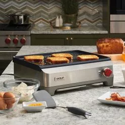 Wolf Gourmet Precision Griddle With Lid - Red Knobs -Frying, Grilling & Cooking Shop wggr100s french toast